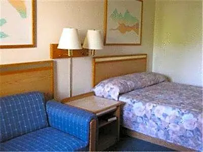 Colorado River Value Hotel Bullhead City