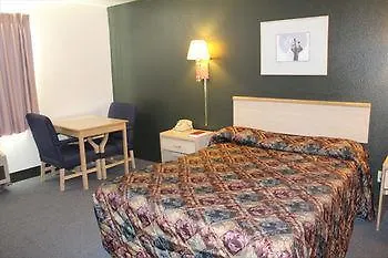 Colorado River Value Hotel 2*